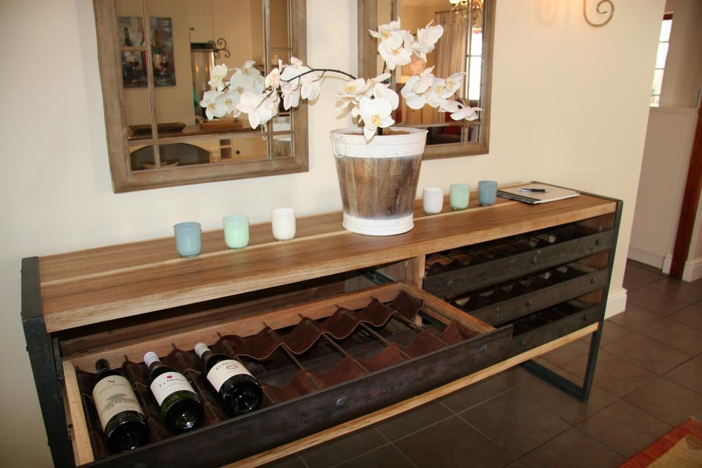Cape Robin Cottage Franschhoek Room photo